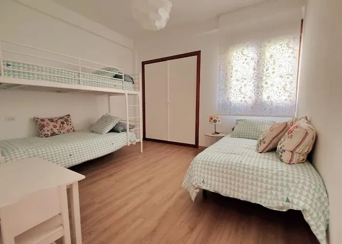 Centrico, 100 Metros De La Playa, Reformado,163 M2